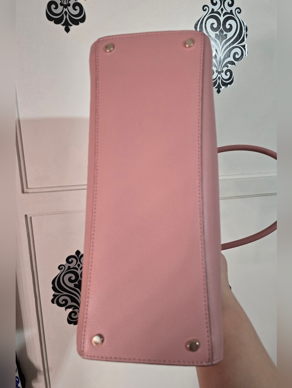 Kate Spade Purse (Like New) PRICE FIRM - Picture 4 of 6